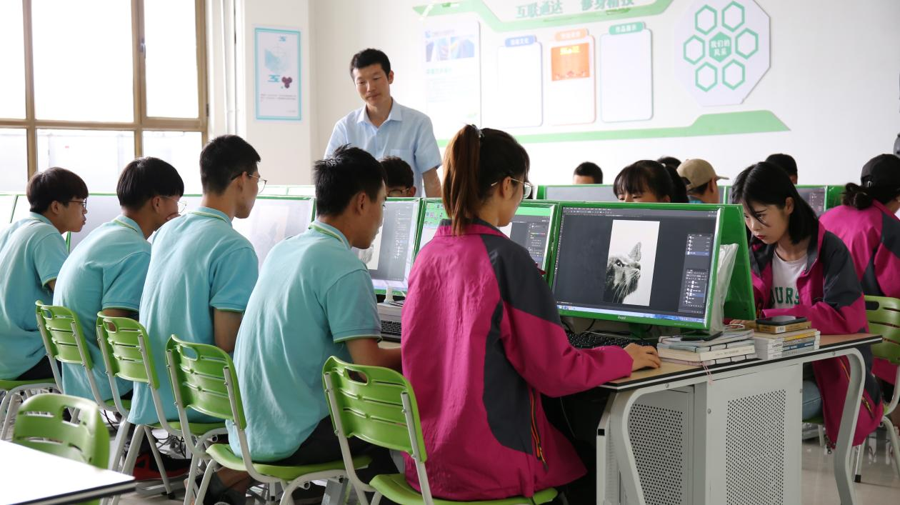 兰州学互联网技术哪家学校好？