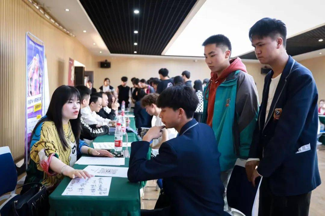 中考过后,近九成家长关注职业教育